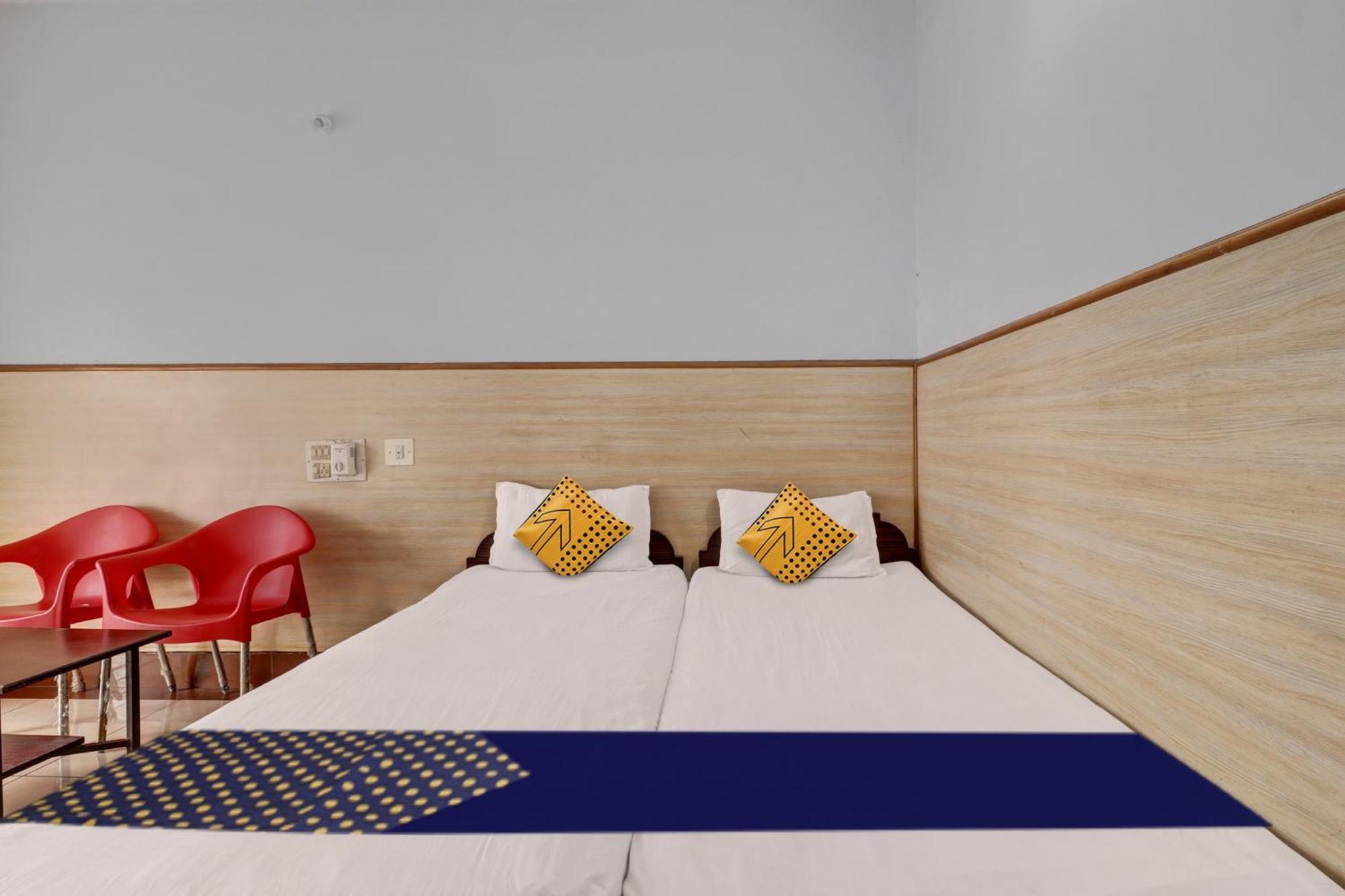 Gundlupet Spot On Ganga Yatri Nivas酒店 外观 照片